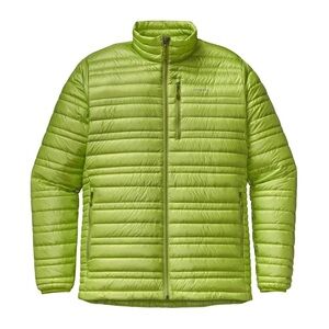 Patagonia Ultralight Men’s Green Down Jacket—Can be unisex!  Like New!! Size XS